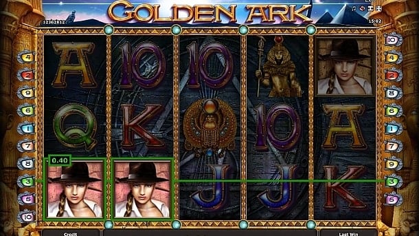 Призовая комбинация символов в игровом автомате Golden Ark